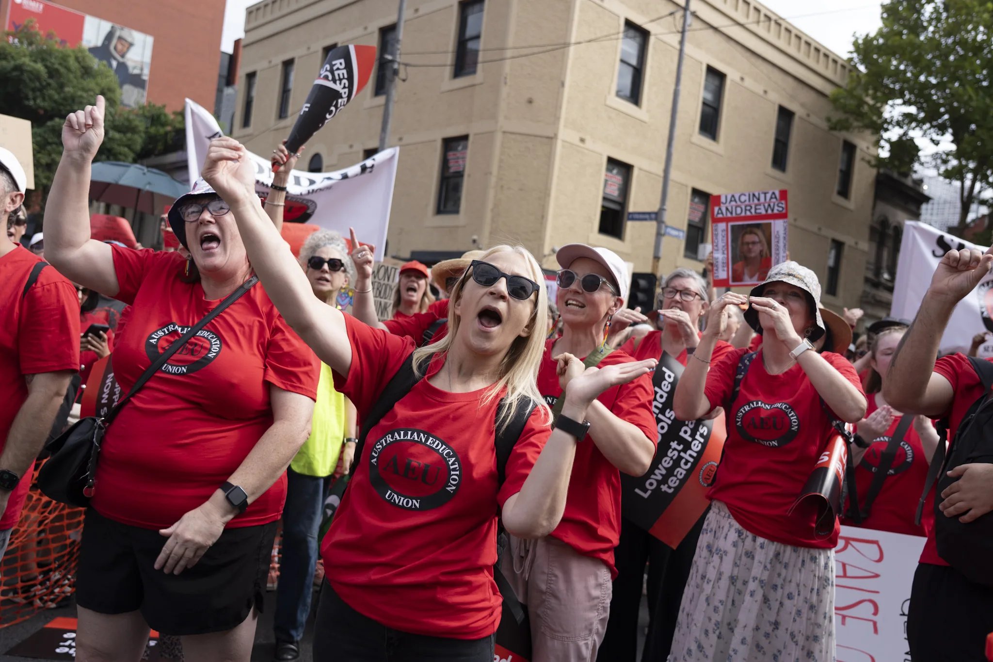 AEU Teachers and educators strike