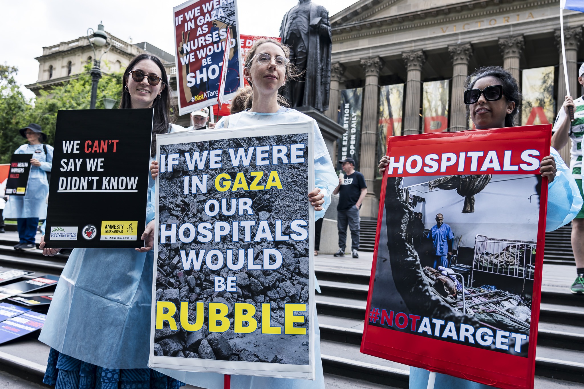 Photos: Healthcare Workers for Palestine contingent at weekly Palestine rally