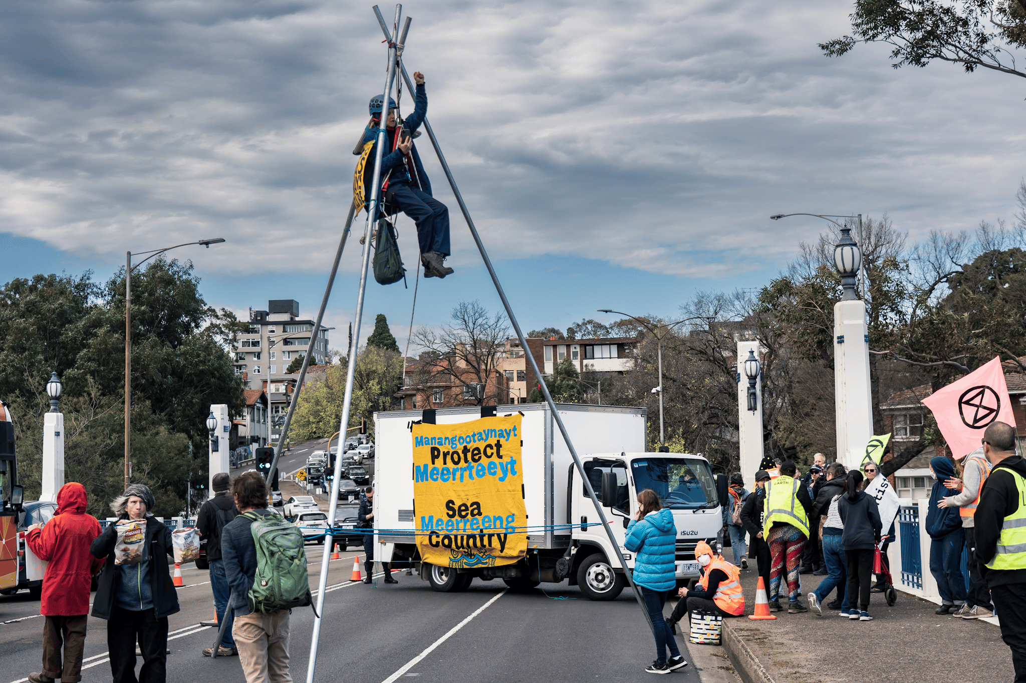 Protesters block Punt Road Bridge in solidarity with Gunditjmara People opposed to seismic blasting