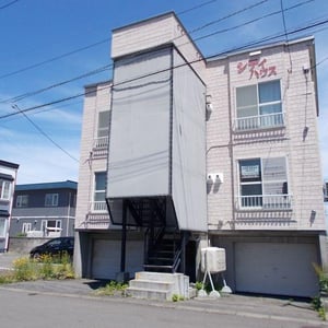 Condo Building in 10 Jōdōri, Asahikawa