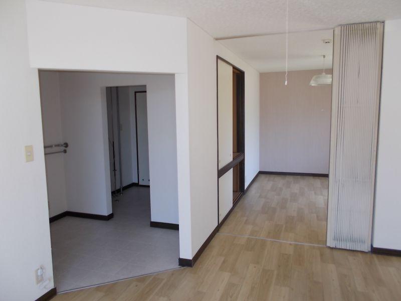 Property in 10 Jōdōri, Asahikawa – photo 8 of 17 – Asahikawa, Asahikawa, Hokkaido, Japan
