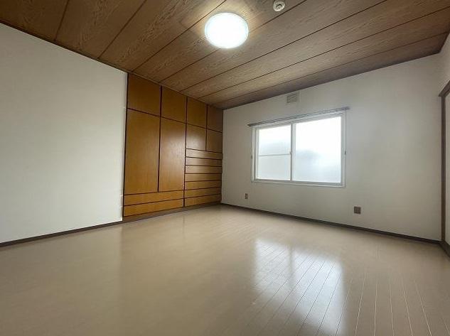 Property in 9 Jōdōri, Asahikawa – photo 14 of 25 – Asahikawa, Asahikawa, Hokkaido, Japan