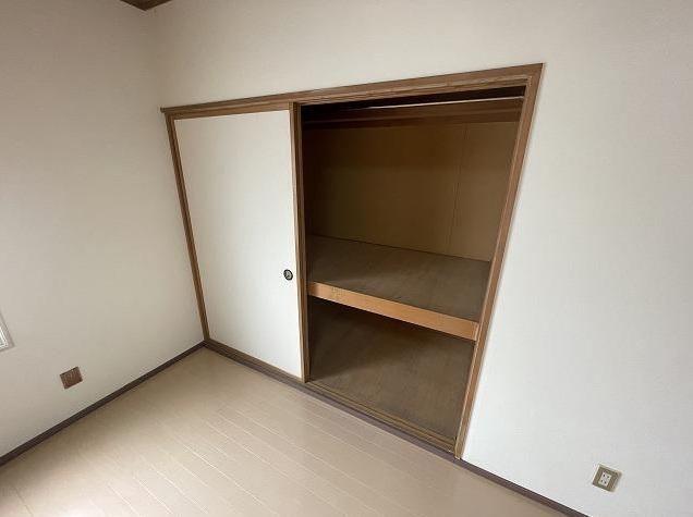 Property in 9 Jōdōri, Asahikawa – photo 15 of 25 – Asahikawa, Asahikawa, Hokkaido, Japan