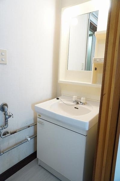 Property in Minami 4 Jōdōri, Asahikawa – photo 13 of 30 – Asahikawa, Asahikawa, Hokkaido, Japan