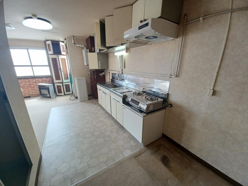 Condo in 1 Jōdōri, Asahikawa – photo 7 of 19 – Asahikawa, Asahikawa, Hokkaido, Japan