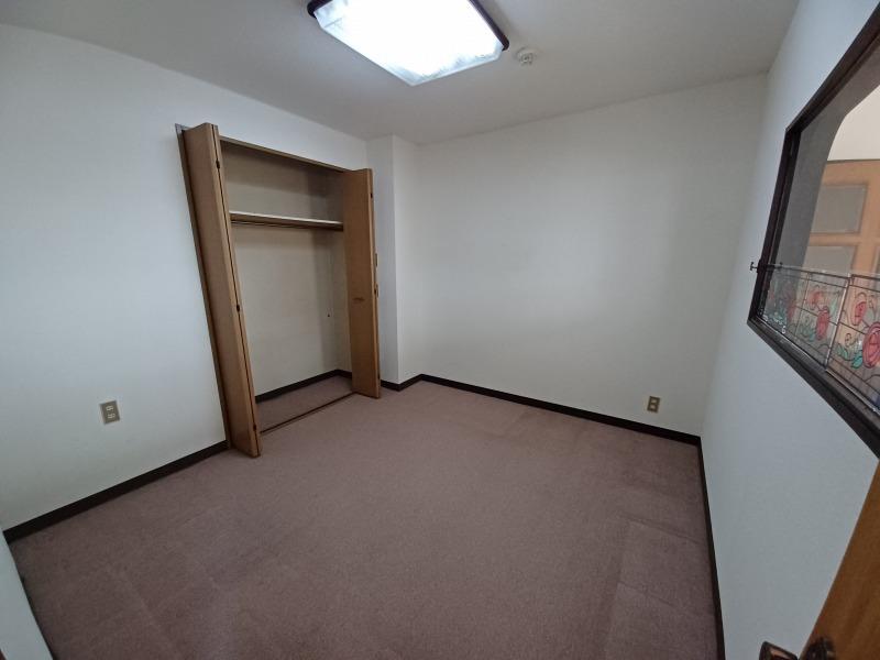 Condo in 1 Jōdōri, Asahikawa – photo 15 of 19 – Asahikawa, Asahikawa, Hokkaido, Japan