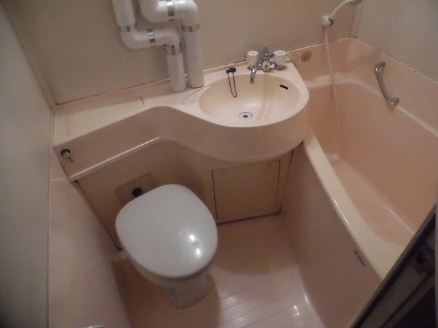 Condo in 1 Jōdōri, Asahikawa – photo 13 of 19 – Asahikawa, Asahikawa, Hokkaido, Japan