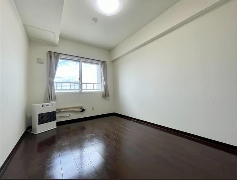 Condo in 1 Jōdōri, Asahikawa – photo 14 of 29 – Asahikawa, Asahikawa, Hokkaido, Japan