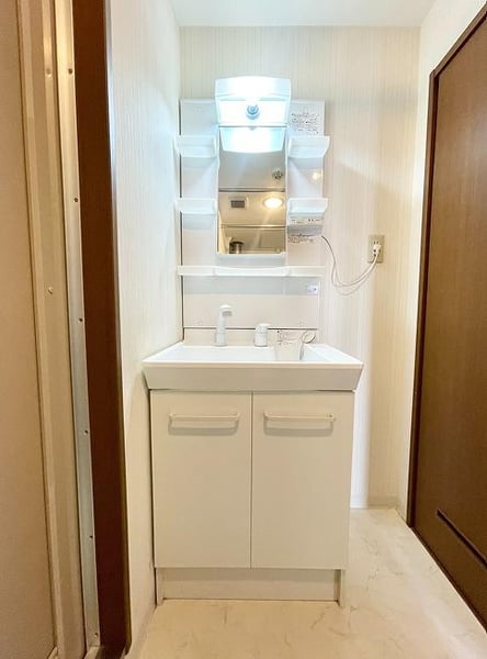 Condo in 1 Jōdōri, Asahikawa – photo 19 of 29 – Asahikawa, Asahikawa, Hokkaido, Japan