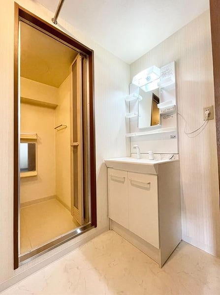 Condo in 1 Jōdōri, Asahikawa – photo 23 of 29 – Asahikawa, Asahikawa, Hokkaido, Japan
