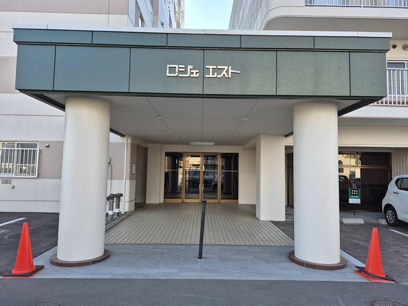 Condo in 1 Jōdōri, Asahikawa – photo 4 of 28 – Asahikawa, Asahikawa, Hokkaido, Japan