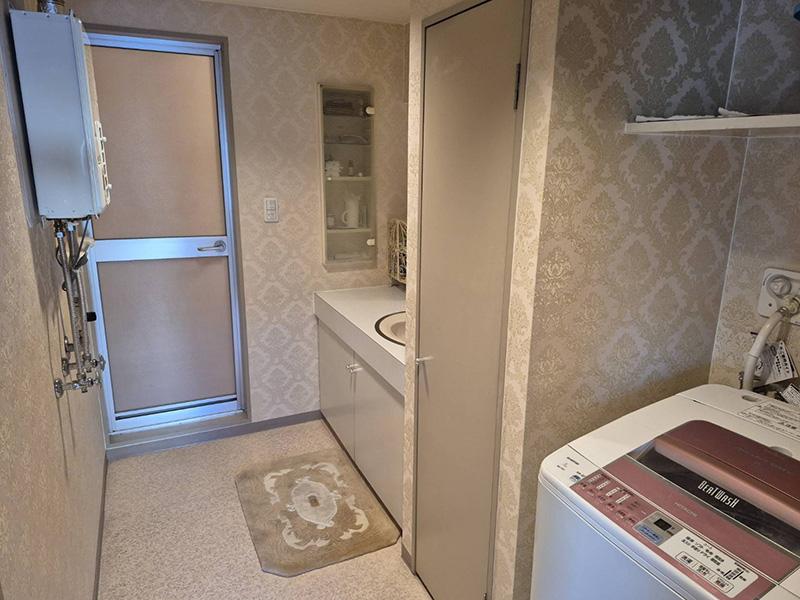 Condo in 1 Jōdōri, Asahikawa – photo 14 of 28 – Asahikawa, Asahikawa, Hokkaido, Japan