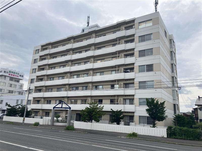 Condo in 10 Jōdōri, Asahikawa – Asahikawa, Asahikawa, Hokkaido, Japan