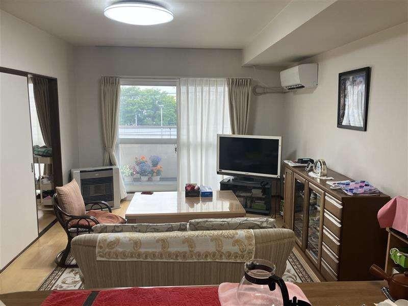Condo in 10 Jōdōri, Asahikawa – photo 3 of 20 – Asahikawa, Asahikawa, Hokkaido, Japan