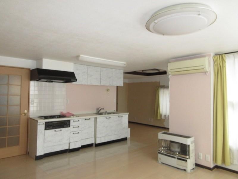Condo in 2 Jōdōri, Asahikawa – photo 16 of 16 – Asahikawa, Asahikawa, Hokkaido, Japan