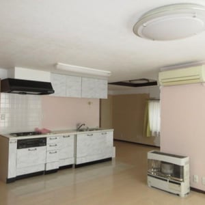 Condo in 2 Jōdōri, Asahikawa