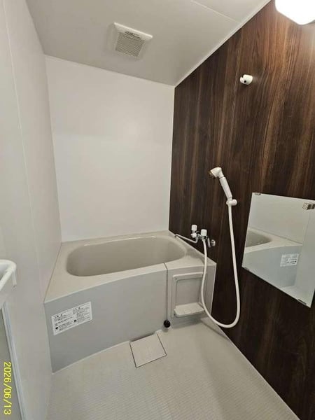 Condo in 2 Jodori, Asahikawa – photo 15 of 27 – Asahikawa, Asahikawa, Hokkaido, Japan