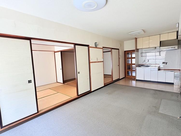 Condo in 2 Jonishi, Asahikawa – photo 5 of 26 – Asahikawa, Asahikawa, Hokkaido, Japan