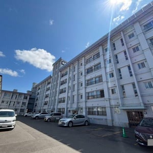 Condo in 2 Jōnishi, Asahikawa