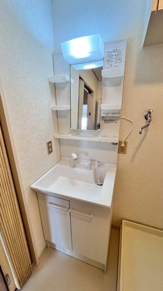 Condo in 3 Jōdōri, Asahikawa – photo 10 of 22 – Asahikawa, Asahikawa, Hokkaido, Japan
