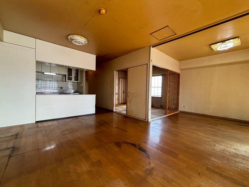 Condo in 3 Jōdōri, Asahikawa – photo 9 of 23 – Asahikawa, Asahikawa, Hokkaido, Japan