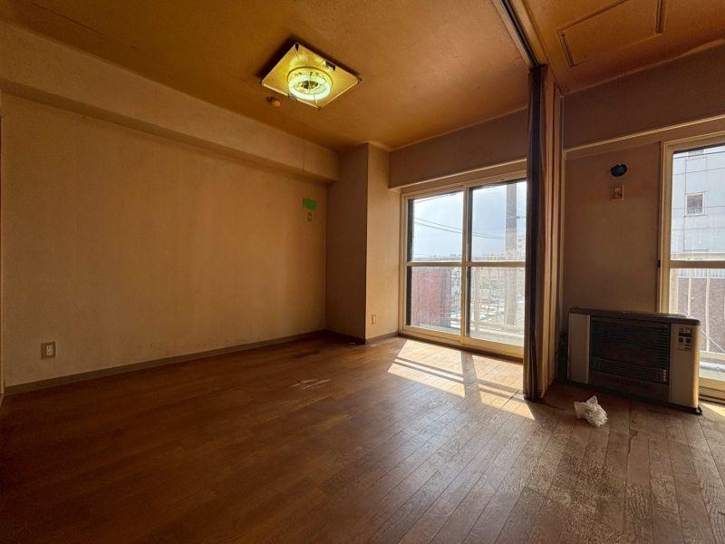 Condo in 3 Jōdōri, Asahikawa – photo 11 of 23 – Asahikawa, Asahikawa, Hokkaido, Japan