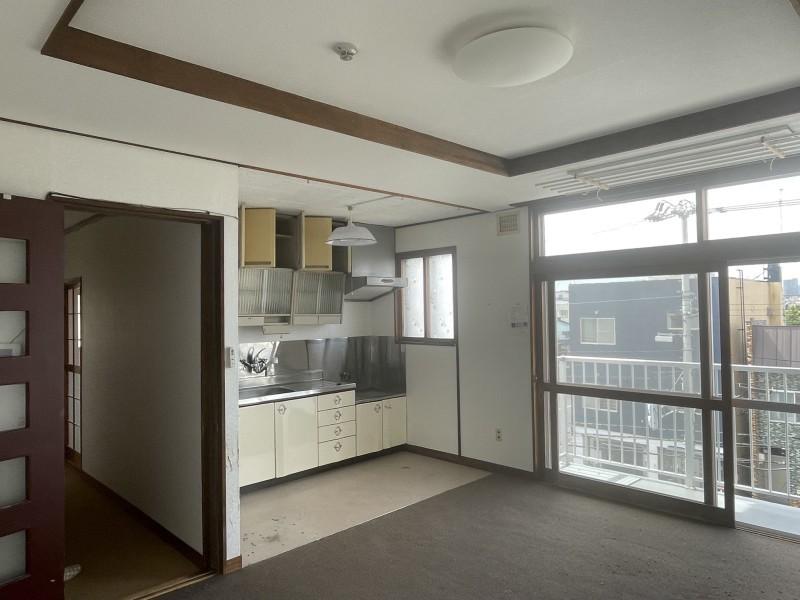 Condo in 3 Jōdōri, Asahikawa – photo 5 of 17 – Asahikawa, Asahikawa, Hokkaido, Japan