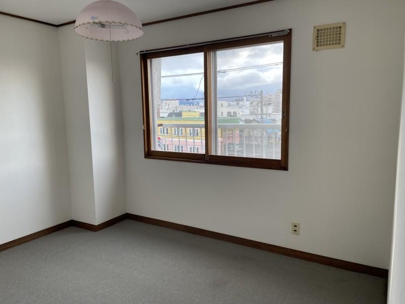 Condo in 3 Jōdōri, Asahikawa – photo 11 of 17 – Asahikawa, Asahikawa, Hokkaido, Japan