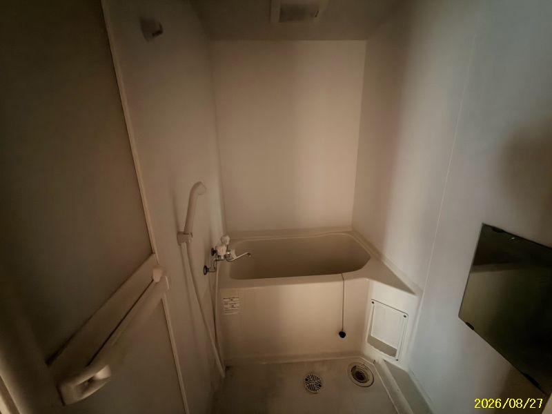 Condo in 4 Jōdōri, Asahikawa – photo 7 of 11 – Asahikawa, Asahikawa, Hokkaido, Japan