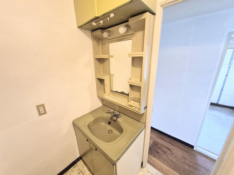 Condo in 5 Jōdōri, Asahikawa – photo 20 of 28 – Asahikawa, Asahikawa, Hokkaido, Japan