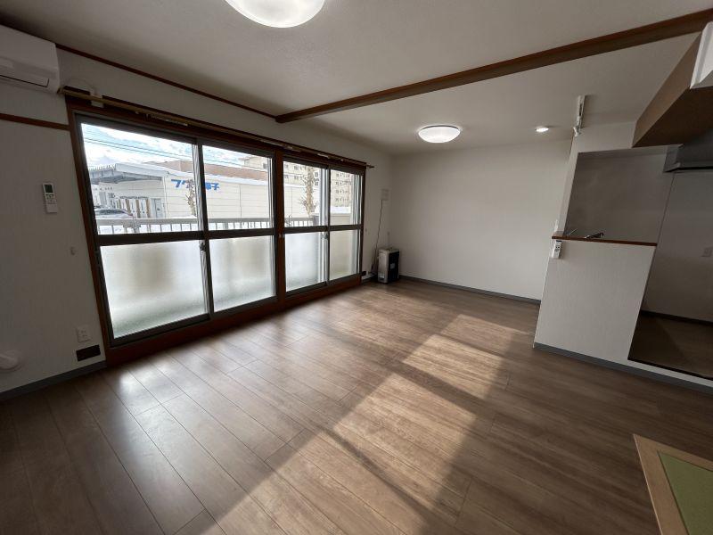 Condo in 5 Jōdōri, Asahikawa – photo 5 of 30 – Asahikawa, Asahikawa, Hokkaido, Japan