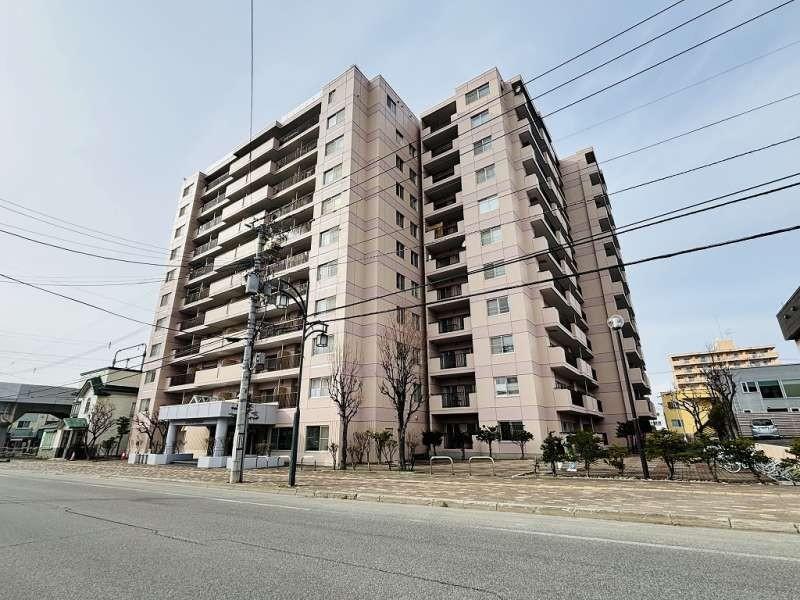 Condo in 5 Jōdōri, Asahikawa – Asahikawa, Asahikawa, Hokkaido, Japan