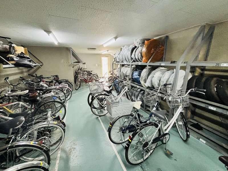 Condo in 5 Jōdōri, Asahikawa – photo 12 of 13 – Asahikawa, Asahikawa, Hokkaido, Japan