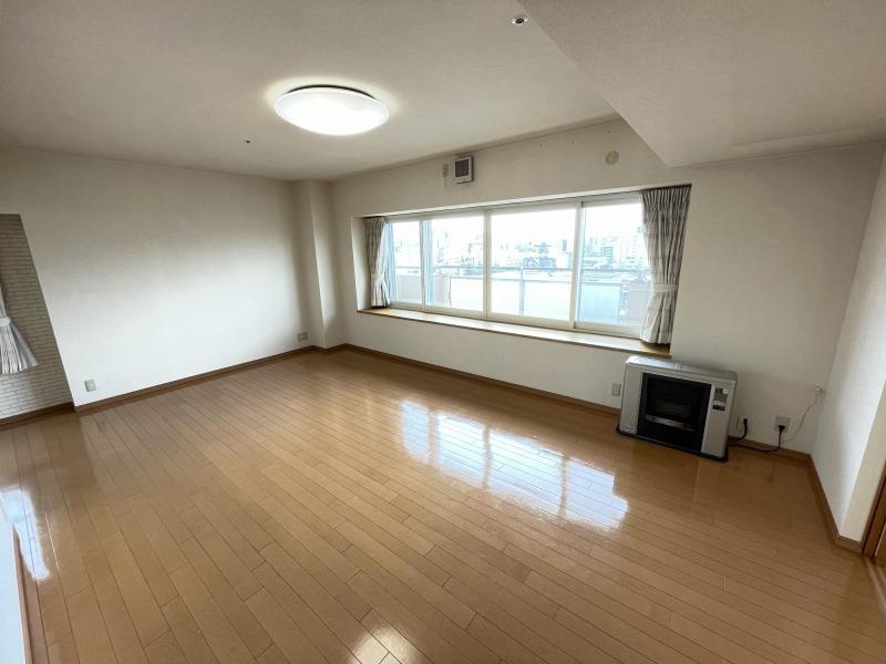 Condo in 6 Jodori, Asahikawa – photo 4 of 31 – Asahikawa, Asahikawa, Hokkaido, Japan