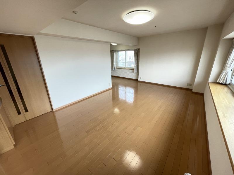 Condo in 6 Jodori, Asahikawa – photo 20 of 31 – Asahikawa, Asahikawa, Hokkaido, Japan