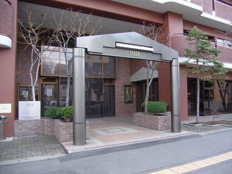 Condo in 6 Jōdōri, Asahikawa – photo 4 of 21 – Asahikawa, Asahikawa, Hokkaido, Japan