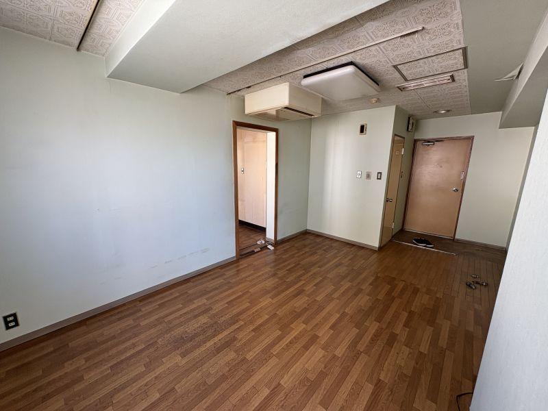 Condo in 7 Jōdōri, Asahikawa – photo 7 of 19 – Asahikawa, Asahikawa, Hokkaido, Japan