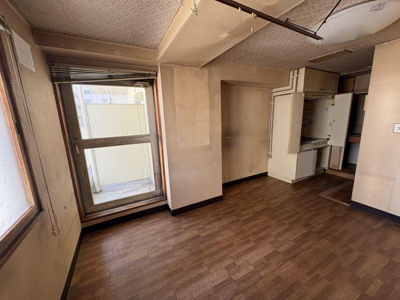 Condo in 7 Jōdōri, Asahikawa – photo 11 of 19 – Asahikawa, Asahikawa, Hokkaido, Japan