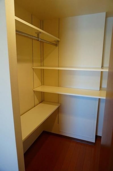 Condo in 7 Jodori, Asahikawa – photo 9 of 20 – Asahikawa, Asahikawa, Hokkaido, Japan