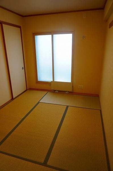 Condo in 7 Jodori, Asahikawa – photo 19 of 20 – Asahikawa, Asahikawa, Hokkaido, Japan