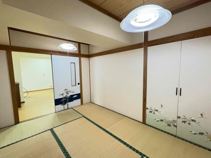 Condo in 7 Jōdōri, Asahikawa – photo 14 of 29 – Asahikawa, Asahikawa, Hokkaido, Japan