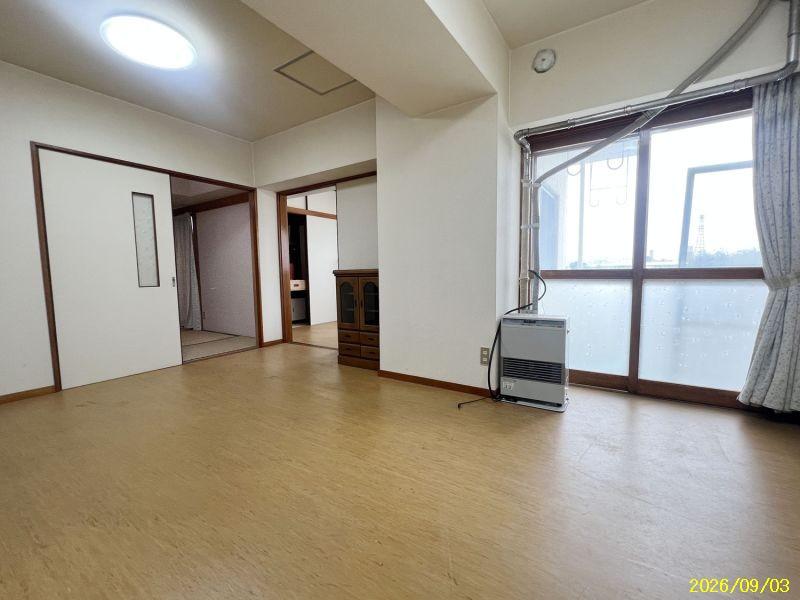Condo in 7 Jōdōri, Asahikawa – photo 6 of 23 – Asahikawa, Asahikawa, Hokkaido, Japan