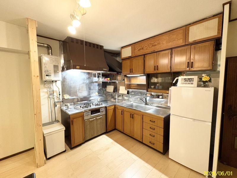 Condo in 9 Jōdōri, Asahikawa – photo 4 of 17 – Asahikawa, Asahikawa, Hokkaido, Japan