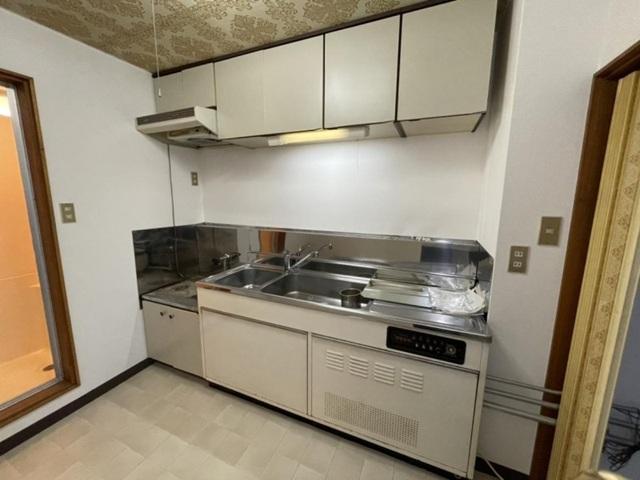 Condo in 9 Jōdōri, Asahikawa – photo 6 of 22 – Asahikawa, Asahikawa, Hokkaido, Japan
