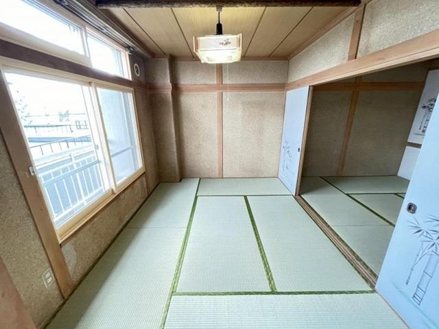 Condo in 9 Jōdōri, Asahikawa – photo 12 of 22 – Asahikawa, Asahikawa, Hokkaido, Japan