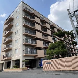Condo in 9 Jōdōri, Asahikawa