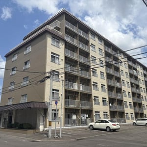 Condo in 9 Jōdōri, Asahikawa