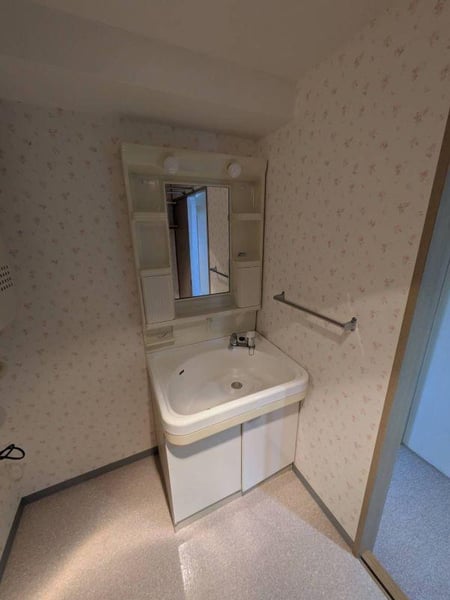 Condo in Kagura, Asahikawa – photo 13 of 22 – Asahikawa, Asahikawa, Hokkaido, Japan
