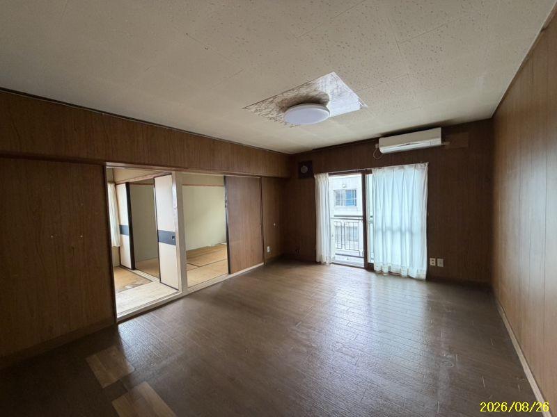 Condo in Minami 8 Jōdōri, Asahikawa – photo 4 of 21 – Asahikawa, Asahikawa, Hokkaido, Japan