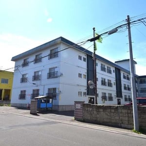 Condo in Miyashitadōri, Asahikawa